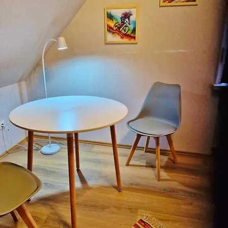 In Haus Knueppel